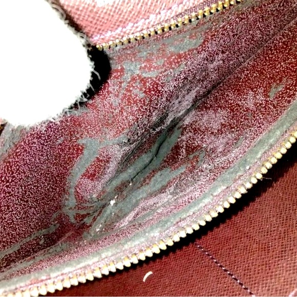 Vintage Louis Vuitton wristlet - Picture 5 of 7